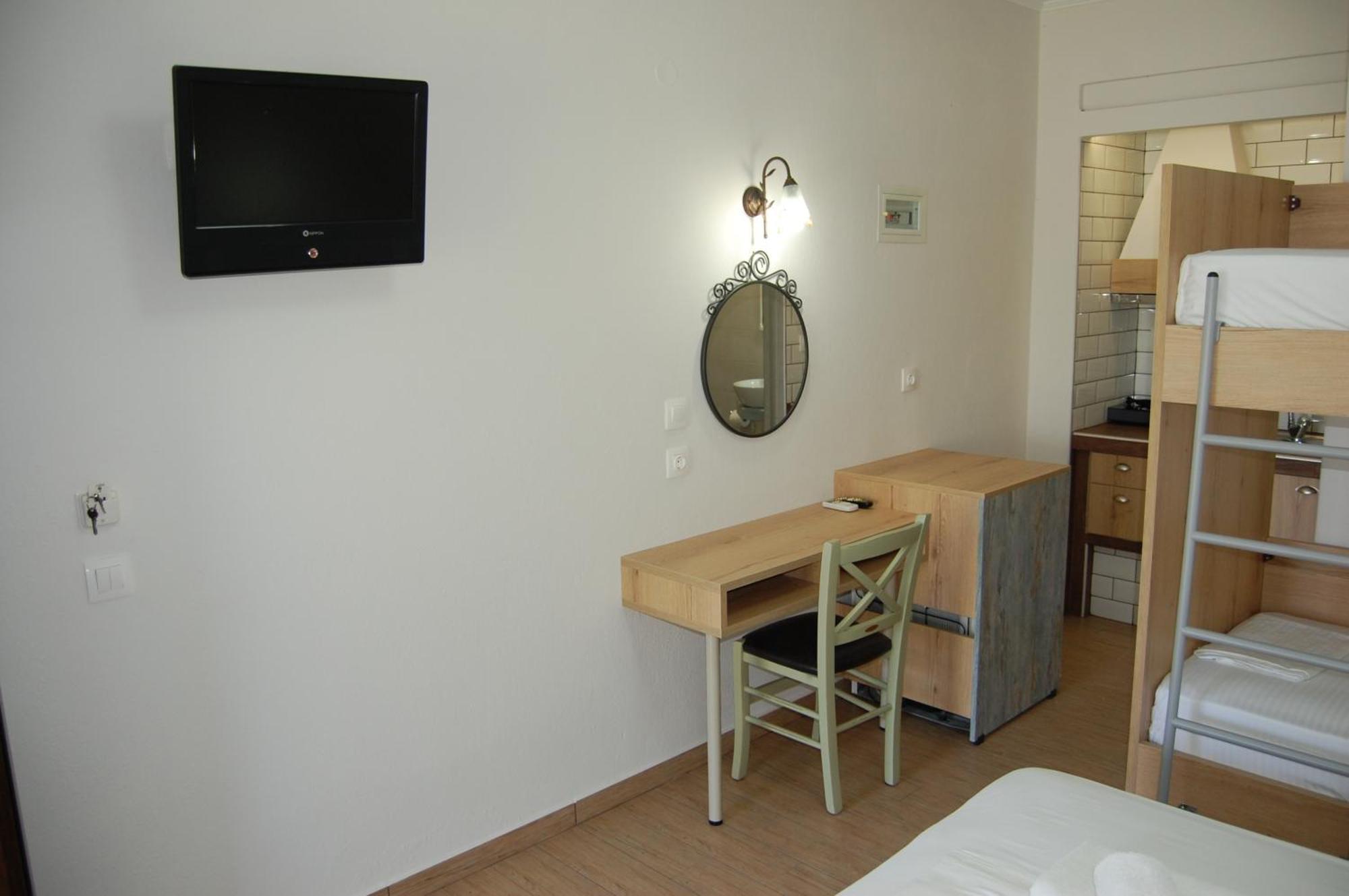 Melachrini Apartments Vrasná Exteriör bild